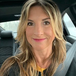 Meet your Posher, Toni